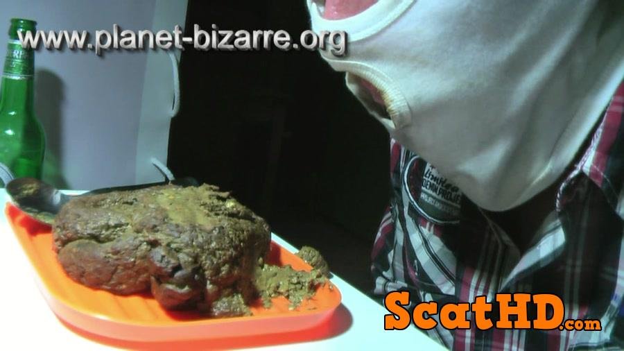 Scat Circle - Slave Bodo eat 457gr from Lady Bardot [HD 720p]