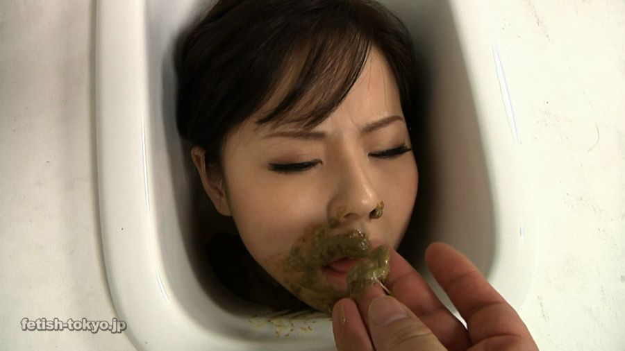 Asian Girls - The Human Toilet 2 [HD 720p]