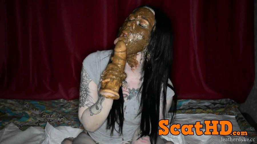 SweetBettyParlour (DirtyBetty) - Food From My Ass On My Face With Dildo [FullHD 1080p]