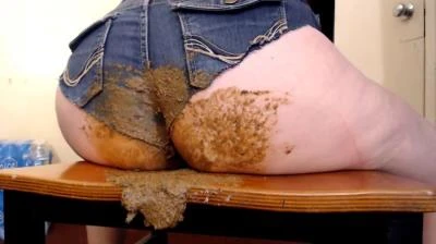 Daisy - Dukes Dump Dinner [HD 720p]