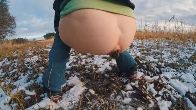 Mia Skye aka MiaRoxxx - First Snow [HD 720p]