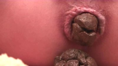 MariaDevot - SHIT With ZOOM [FullHD 1080p]