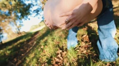 Mia Skye aka MiaRoxxx - Summer Outdoor Poop [HD 720p]