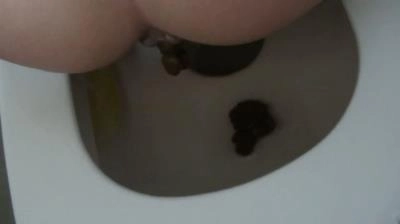 MariaDevot - KV As Desired On The Toilet [FullHD 1080p]