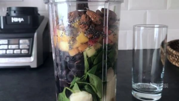 Ella Dearest aka Efro Ella - Afternoon Smoothie Gassy Poop [HD 720p]