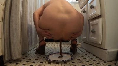 Layla Lee - High Heels Painted Nails [FullHD 1080p] Scat Porn HD