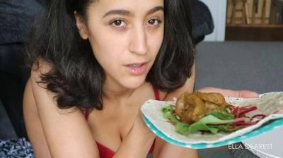 Ella Dearest aka Efro Ella - Snack For My Boyfriend [HD 720p]