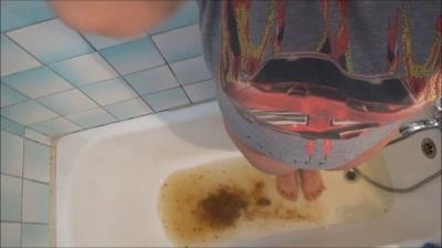 Mistress Roberta - Shitting Urge And Enema [SD]