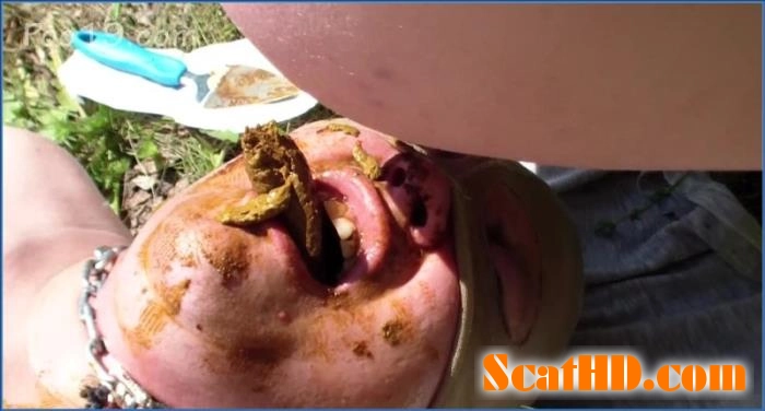 Milana Smelly's Intense Solo Scat Play with Dog Interaction in HD