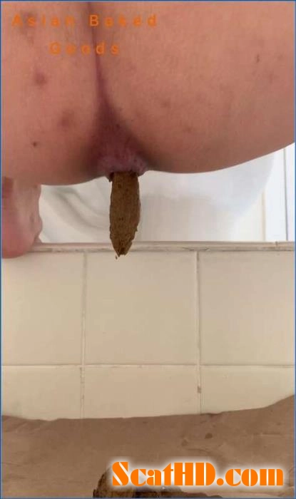 Marina Y Solo Play with Dildo and Donut-Shaped Scat in FullHD download from ScatHD.com 