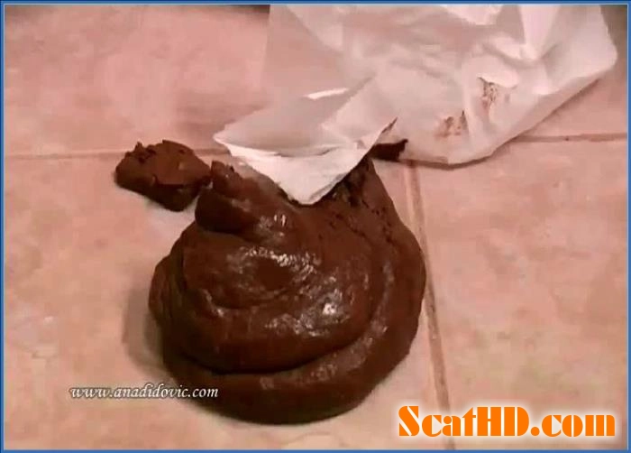 Download Ana Didovic and Santara's Steamy Concrete Encounter on DatingRealGirls Scathd.com