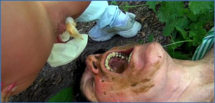 Scat Queens Lady Amy and Lady Atropa Dominate in Forest Toilet Slave Session download from ScatHD.com 