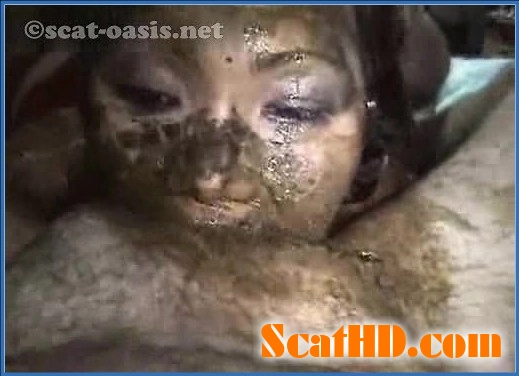 Humiliation Asian Girl Honey Bee in Scat-Oasis Exclusive