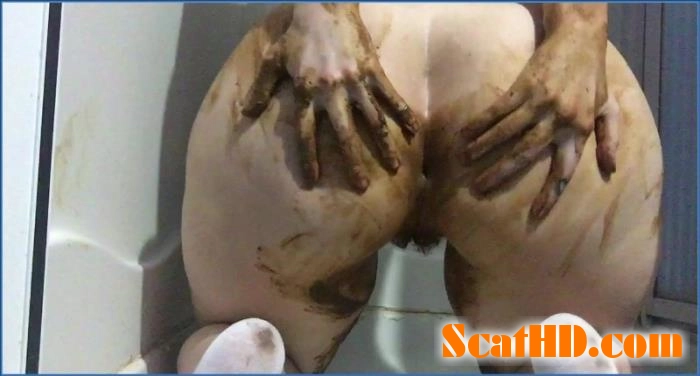 ChubbiBunni's Scat-Shop Exclusive: Pee and Poo Smear Sensation in HD download from ScatHD.com 