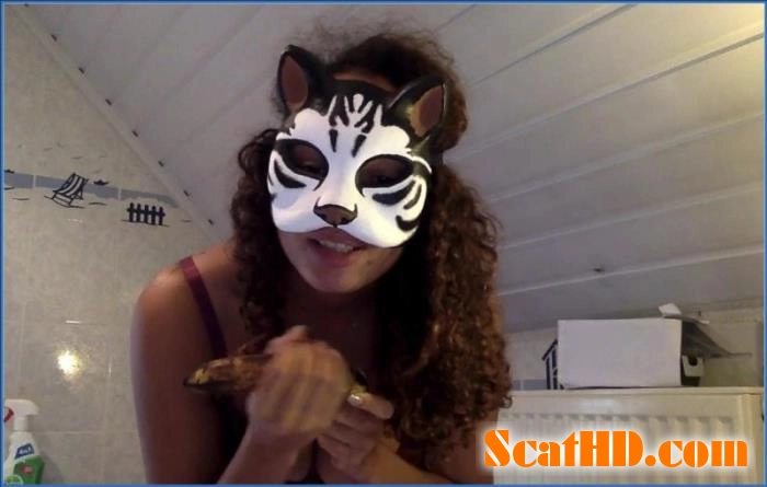 KinkyCat Solo Play with Banana and Wet Fun