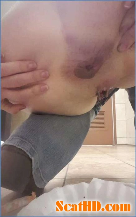 Period Squirts and Farts: Zarzar01 and Kat's FullHD ScatVip Exclusive download from ScatHD.com 