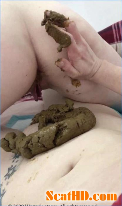 Lesbian Scat and Pantypooping with Wastedwetness in UltraHD 4K download from ScatHD.com 