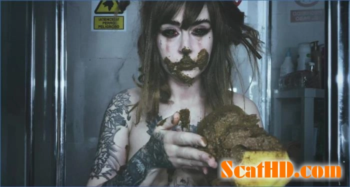 Download Dirty Betty's Scat Shower Fantasy in UltraHD 4K Scathd.com