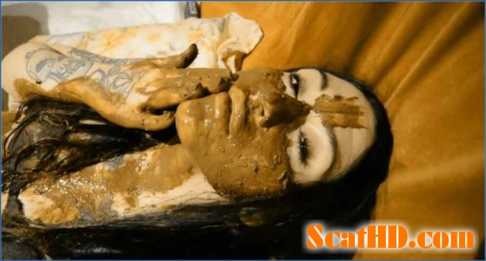 Dirty Betty's Scat-Shop Exclusive: Animal Magnetism in FullHD 1080p download from ScatHD.com 