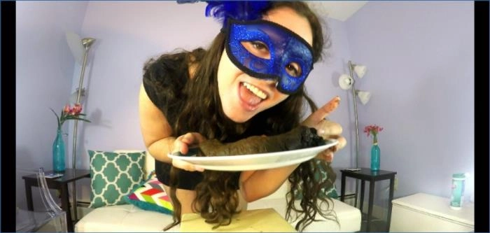 Blonde Goddess Fetish Mastery: UltraHD 4K Cuckold Experience download from ScatHD.com 