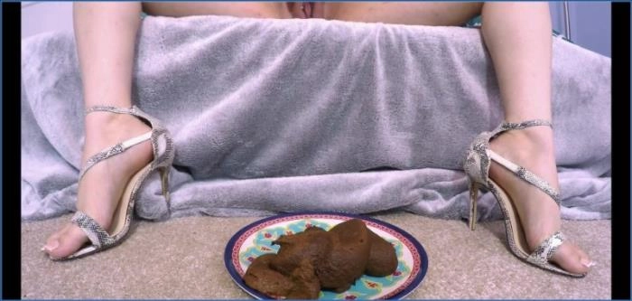 Embrace Scat Kink: LoveRachelle2's Journey and FullHD Femdom Session download from ScatHD.com 