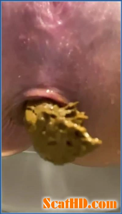 Scat Princess Close-Up: Intense Femdom and Kaviar Session download from ScatHD.com 