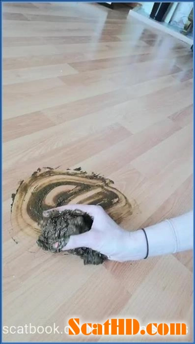 Femdom Kaviar Session with Strict Jardena: Open Wide download from ScatHD.com 