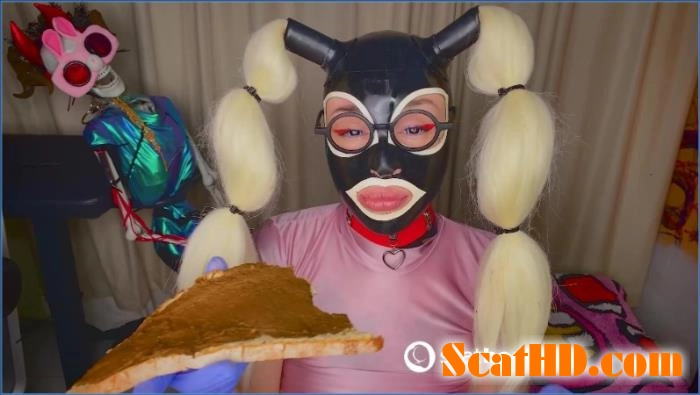 Download Sweet Betty Parlour Scat and Fisting in FullHD 1080p Scathd.com