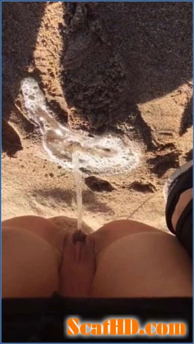 Download Linda's Scat and Pee Roadtrip: Spain & France Adventure Part 1 Scathd.com