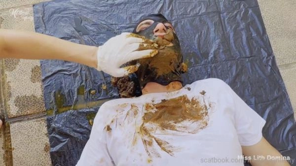 Download FEEDING MY HUMAN TOILET FROM MY THRONE [SD] Latex, Femdom Scathd.com