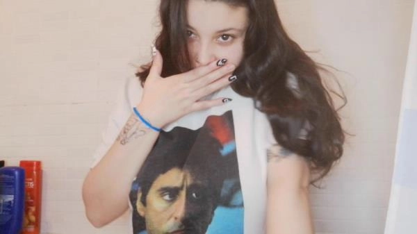 Scarefac Poop [FullHD 1080p] Espana, Teen download from ScatHD.com 