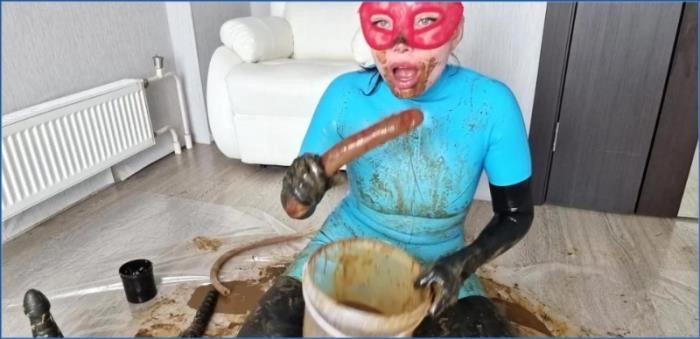 PART 3 SHIT PLAY IN A LATEX COSTUME WITH 11 PILES OF SHIT - Scat, Pissing [FullHD 1080p] 2025
