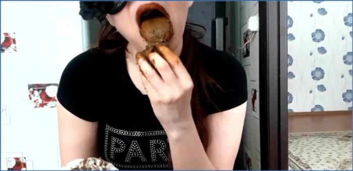 Lina Dominates Dirty Betty in Intense Kaviar Femdom Scene download from ScatHD.com 