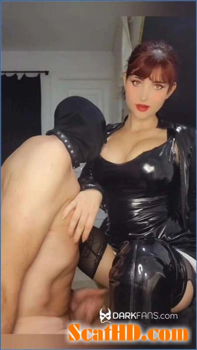 Femdom Scat Domina Marbella Masturbates and Facesits in Brutal Toilet Slavery download from ScatHD.com 