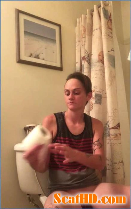 Missellie Anal Masturbation and Toilet Play in brutal Solo ScatShop show download from ScatHD.com 