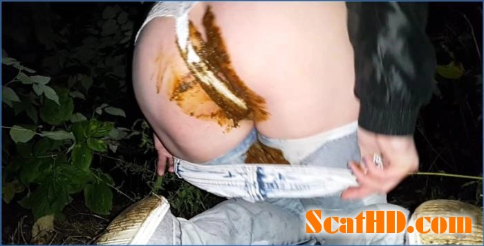wild Solo Scat with Anna Coprofield in FullHD