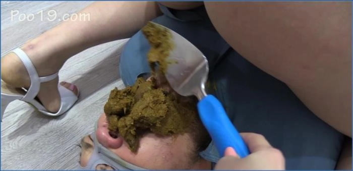 Eat Shit Faster with Milana Smelly in Brutal Russian Scat show