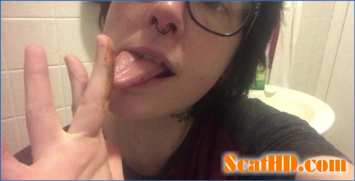 Missellie’s Extreme Scat Roleplay and Anal Masturbation in FullHD download from ScatHD.com 