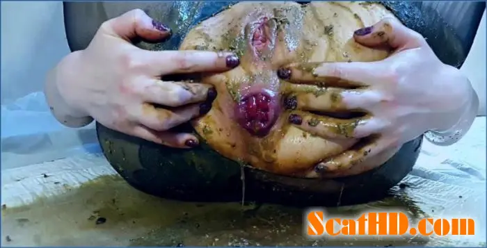 Extreme Closeup Scat footage with Anna Coprofield in Black Pantyhose