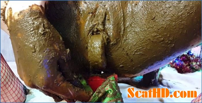 Intense Poolside Scat Session with Anna Coprofield in Full HD download from ScatHD.com 