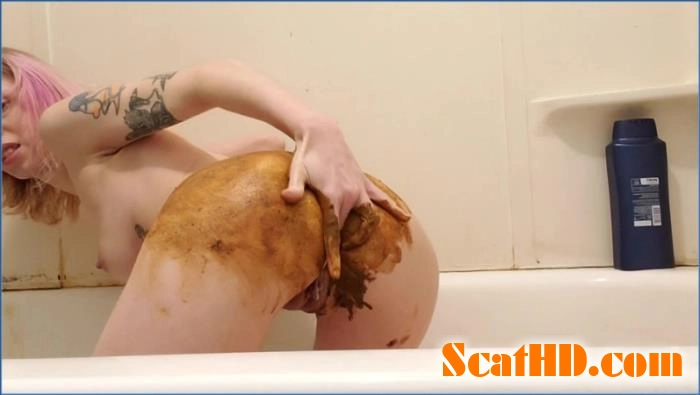 Intimate Close-Up Anal Fingering and Smearing Fetish in Full HD download from ScatHD.com 