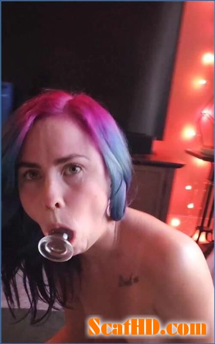 LilbuttLex Delivers Intense Ass to Mouth Action with Medium Sized Toys download from ScatHD.com 