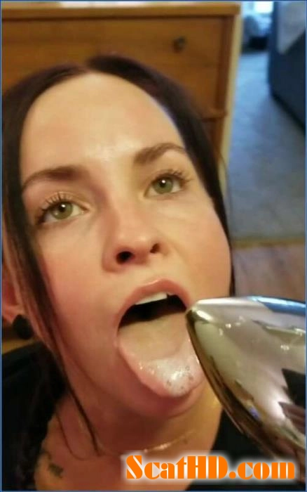 LilbuttLex's Ultimate Anal Piss Marathon – Gaping and Ass to Mouth download from ScatHD.com 