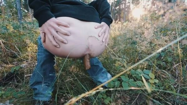 Parking Area Shit [HD 720p] Germany, Dirty Anal download from ScatHD.com 