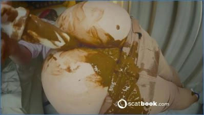 Femdom Scat Sweet Betty Parlour Anal and Kaviar with Shit Eating download from ScatHD.com 