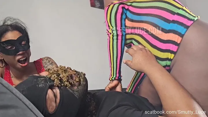 Smutty Luce Delivers a Thick, Messy Load in Unapologetic Solo Scat download from ScatHD.com 