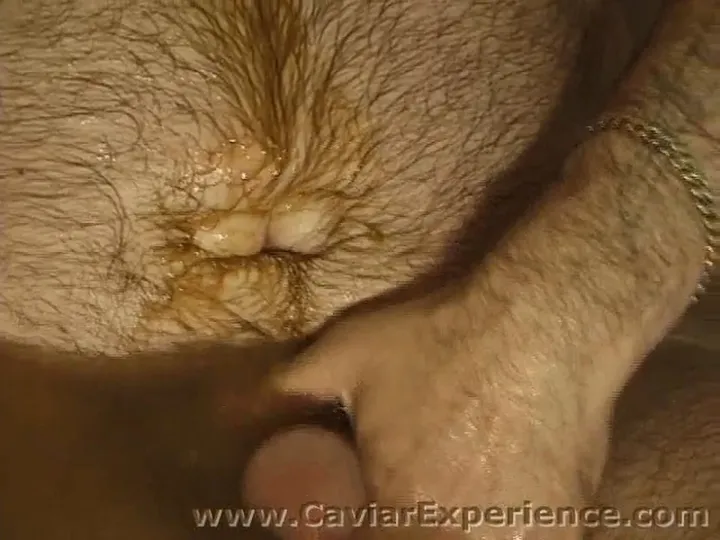 Kaviar Solo: European Performer Makes a Mess with Fresh Shit - Short download from ScatHD.com 