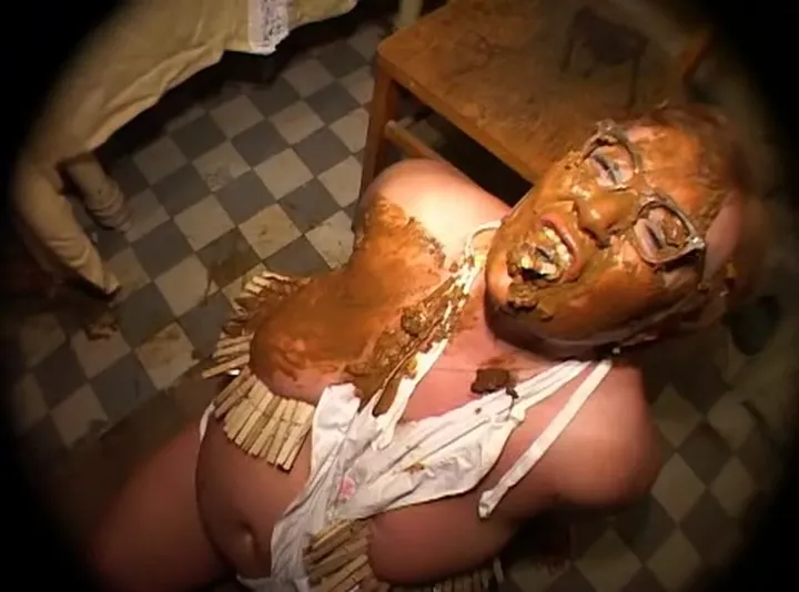 Bizarre Maid Serves Up Kaviar and Piss in Extreme Scat Domination